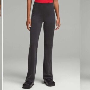 Lululemon Ribbed Softstreme Flared Pant 31"‎ Inseam Black Size 2